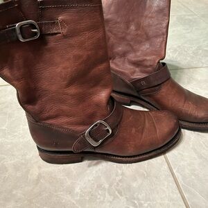 Frye Veronica short boots